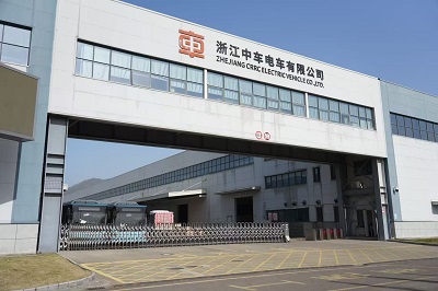 Električni avtobusi gredo v prihodnost: tehnološke inovacije spodbujajo zelena potovanja v mestih