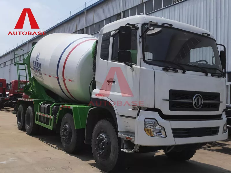Dongfeng Tianlong CL5250GJB4 Mešanični tovornjak